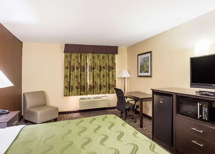 Quality & - St Louis Hotel 3*