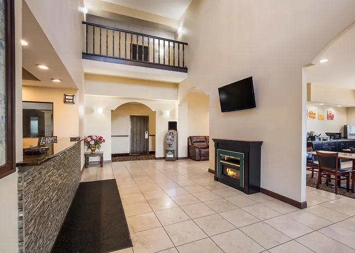 Quality & - St Louis Hotel 3*