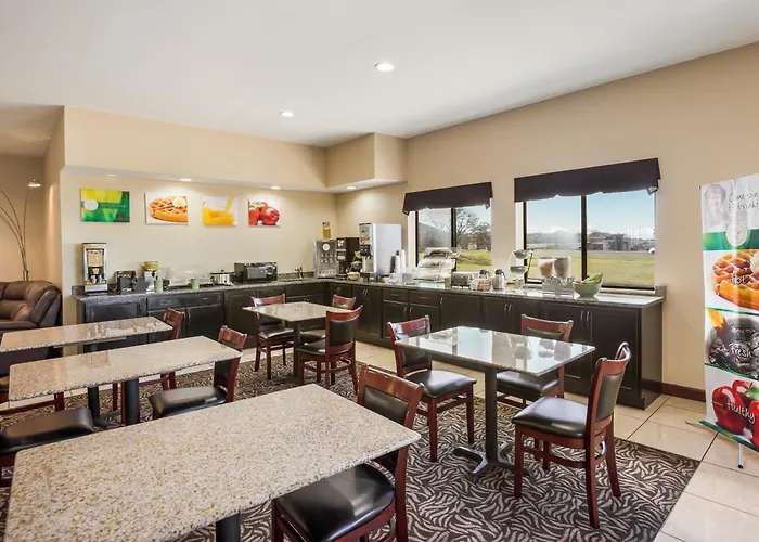 Quality & - St Louis Hotel 3*