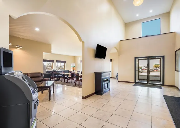 Quality & - St Louis Hotel 3*
