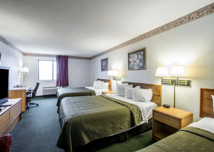 Quality & - St Louis Hotel 3*